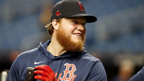 Red Sox OF Alex Verdugo explains why he wears special Boston chain ...