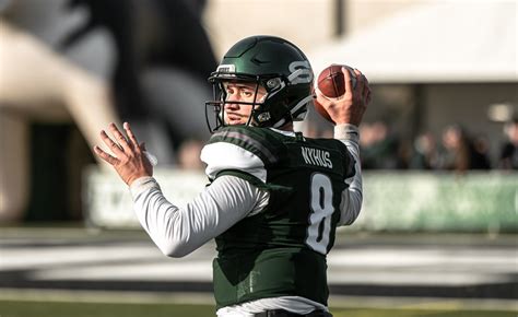 Saskatchewan Huskies’ quarterback Mason Nyhus named 2022 Canada West ...