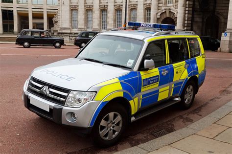 British Police Car Free Stock Photo HD - Public Domain Pictures ...