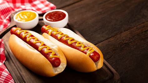 13 Best Hot Dogs In America