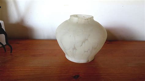 White marble small vintage lampshade light shade. White and clear glass lamp light shade. Glass ...