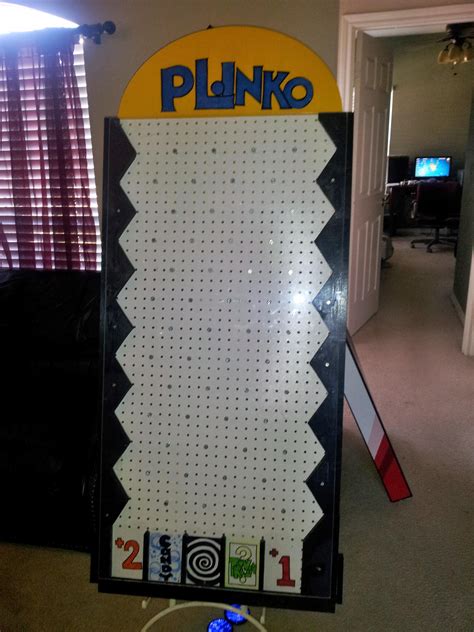 Plinko Online Game : Play For Free!