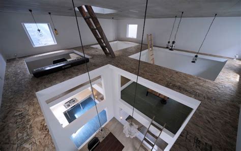 Ninja House: Open-Ceiling Layout is an Agility Course