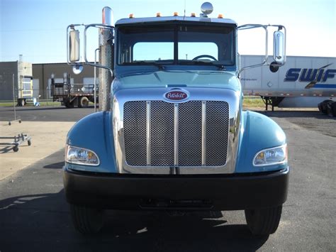 2008 PETERBILT 335 : TW1939 | SelecTrucks of Omaha