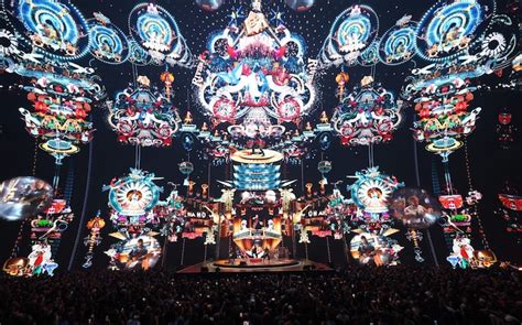 U2, Sphere review: spectacular Las Vegas concert will change live ...