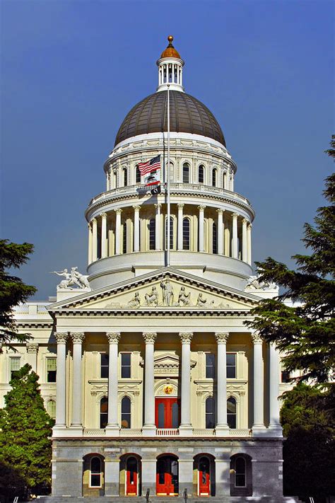 State Capitol Building Sacramento California Photograph by Alexandra Till - Fine Art America