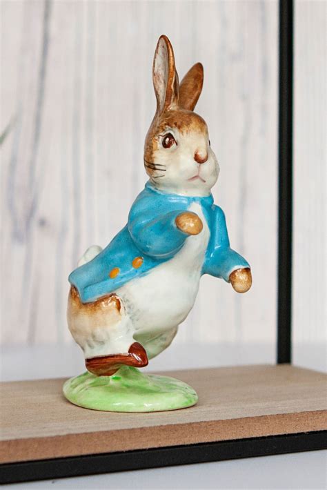 Vintage Peter Rabbit Beswick Figures | Peter rabbit figurines, Peter rabbit and friends, Rabbit