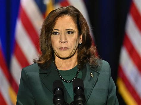 VP Kamala Harris Omits Declaration's Right to 'Life' in