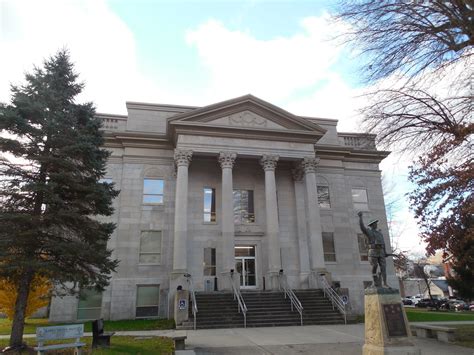 Harlan County Courthouse | Harlan, Kentucky Constructed in 1… | Flickr