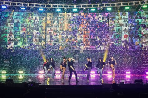 BTS Break Their Own Record For The Most-Viewed Online Concert Ever With ...