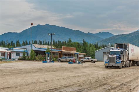 Coldfoot Camp Truck Stop, Dalton Highway, Alaska - Arctic Getaway