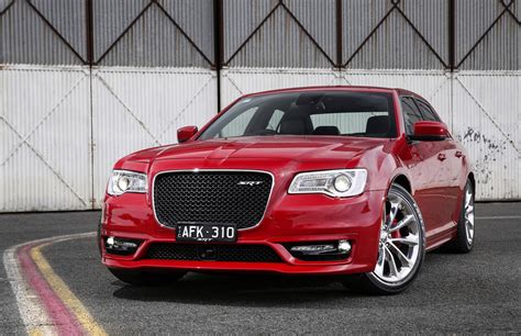 2015 Chrysler 300 SRT Review - photos | CarAdvice