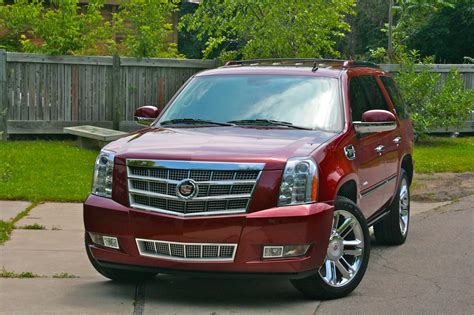 Cadillac Escalade Hybrid - Information and photos - MOMENTcar