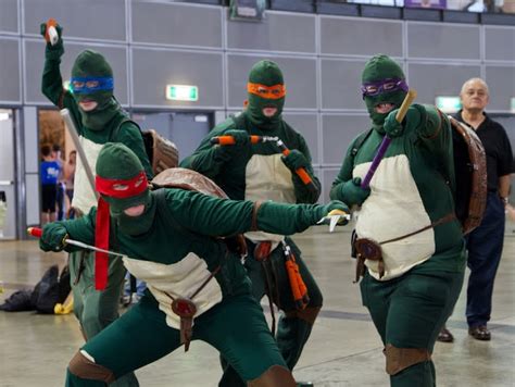 Turtles Cosplay from Terrible Teenage Mutant Ninja Turtles Cosplay | E! News