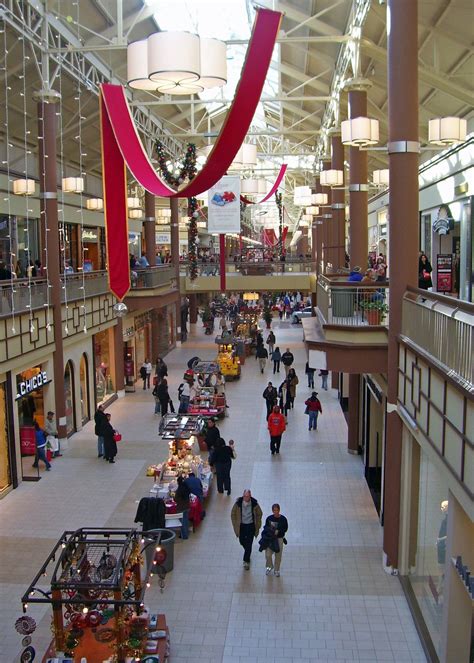 Danbury Fair Mall in Danbury, Connecticut - Kid-friendly Attractions ...