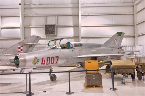 Mikoyan-Gurevich MiG-21 – Tennessee Museum Of Aviation