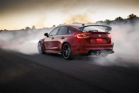 First Look: 2023 Honda Civic Type R - The Detroit Bureau