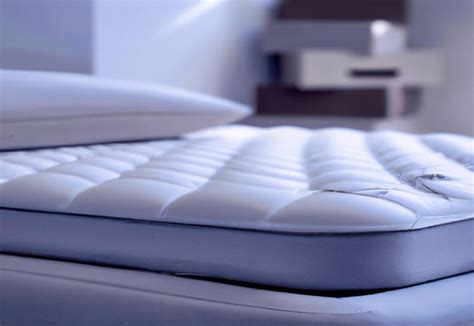 Who Has the Best Memory Foam Mattress - Mattress Review Guru