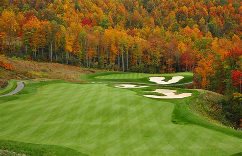 Why Fall is the Best Season for Golf | Ship Sticks