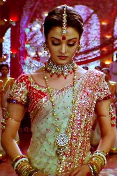 Aishwarya rai- Devdas | Aishwarya rai wedding pictures, Bollywood fashion, Indian actresses