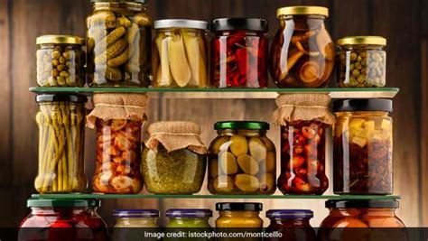 How To Open Pickle Jar; 5 Easy Hacks To Try At Home - NDTV Food