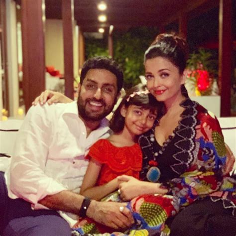 In Photo: CUTE moments of Aishwarya Rai Bachchan and daughter Aaradhya ...