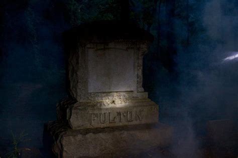 Here Are The 8 Most Haunted Cemeteries In America... And Their Stories ...