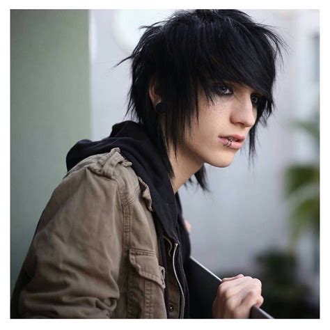 40 Cool Emo Hairstyles For Guys - Creative Ideas | Emo hair, Emo ...