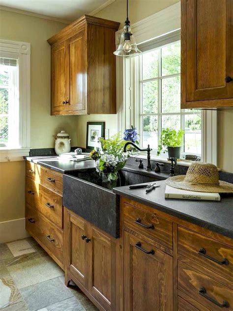 Favorite Farmhouse Kitchen Cabinet Design Ideas - EXP DECOR | Pine kitchen cabinets, Kitchen ...