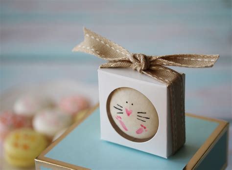 the creative bag blog: Sweet packaging ideas for Easter using our macaron boxes