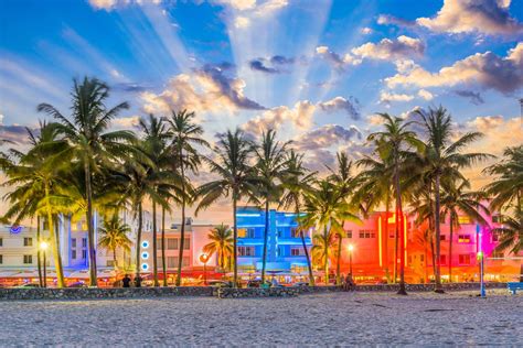 30 Fun Things to do in Miami, Florida - The Planet D