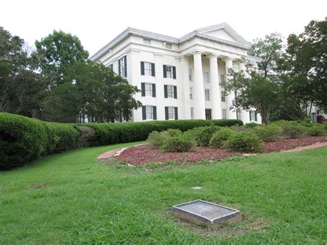 Jackson City Hall