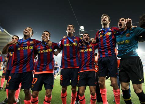 Network science reveals the secrets of the world’s best soccer team | MIT Technology Review