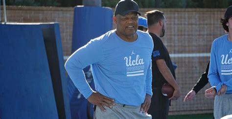 UCLA football: Linebackers coach Ken Norton Jr. to leave Bruins for NFL ...