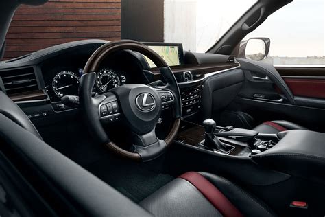 2021 Lexus LX Review - Autotrader