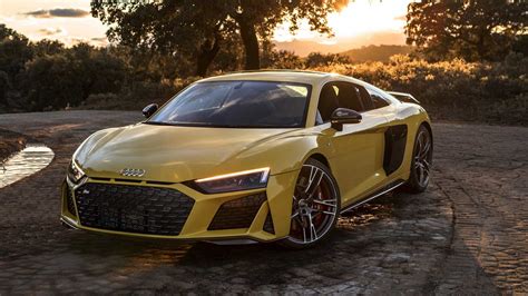 2019 Audi R8 V10 Performance Looks Brutal in Yellow - autoevolution