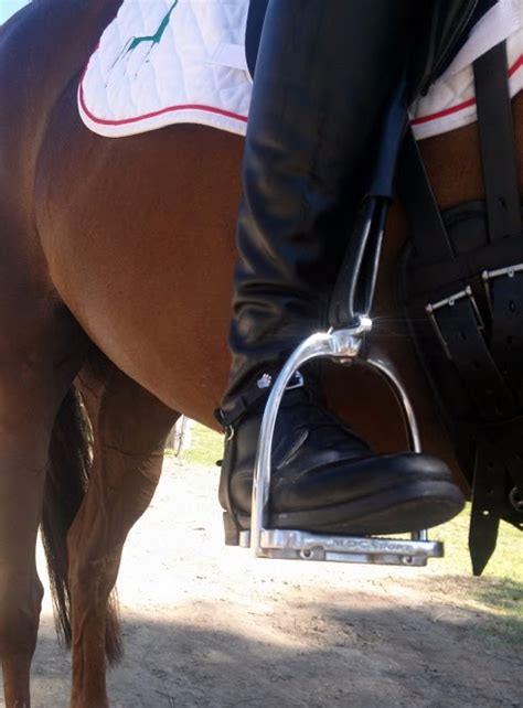 MDC Sport Classic Stirrup Iron