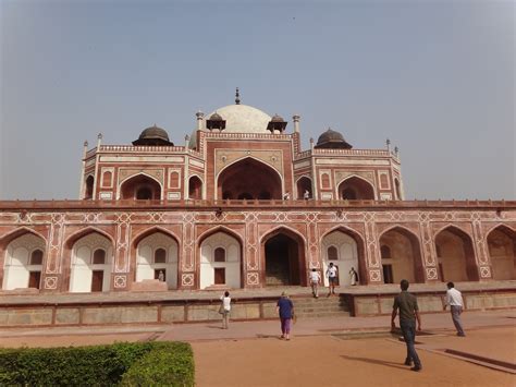 India sa Aking mga Mata: Humayun's Tomb: first garden-tomb of India