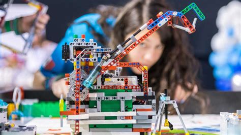 FIRST LEGO League, concurs de robotică și soluții inovatoare - Blog