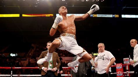 Olympic bronze medallist Anthony Ogogo made a winning pro debut ...