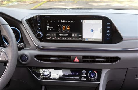 2025 Hyundai Sonata: 89 Interior Photos | U.S. News