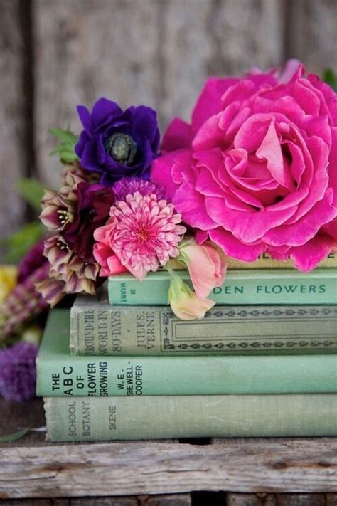 Books and Flowers – Linda Mahkovec – Author