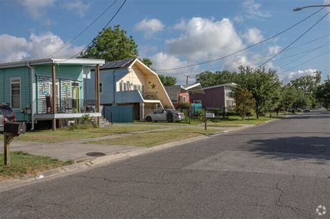 About Lower Ninth Ward | Schools, Demographics, Things to Do - Homes.com