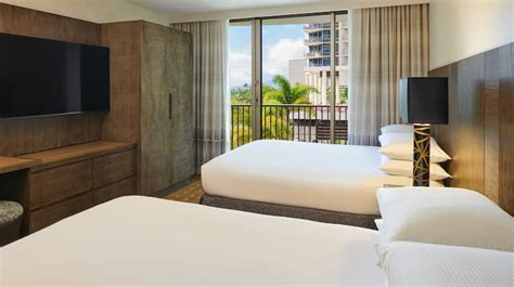 Waikiki Hotels in Honolulu - Embassy Suites Waikiki Beach Walk