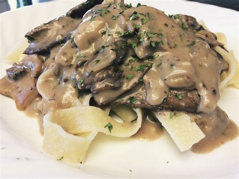 Mennonite Girls Can Cook: Easy Leftover Roast Beef Stroganoff