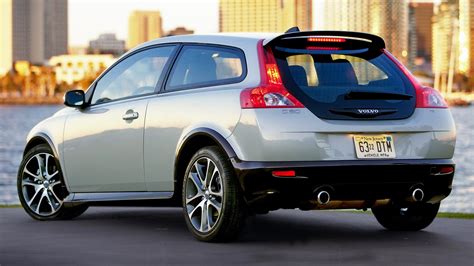 Download White Car Hatchback Vehicle Volvo C30 HD Wallpaper