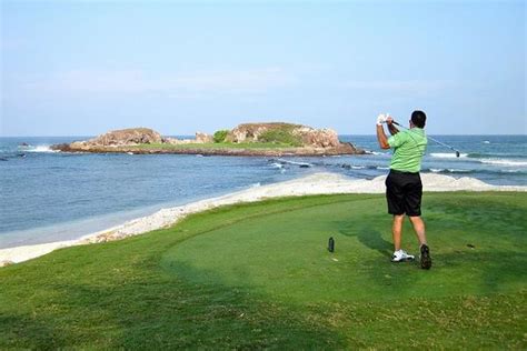 Punta Mita Golf Club: The golf course with the world’s only "natural ...