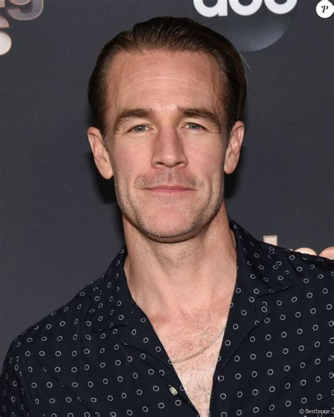 James Van Der Beek - Dancing With The Stars Saison 28 photocall des six finalistes chez ...