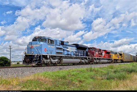 RailPictures.Net Photo: UP 1982 Union Pacific EMD SD70ACe at Keller, Texas by Samuel R. Location ...