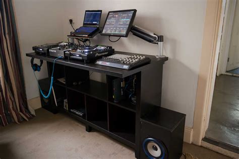 DIY DJ Desk - meHobby